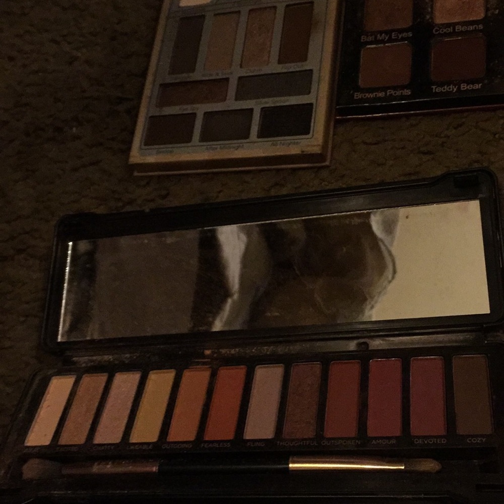 Eye shadow pallets - Picture 8 of 8